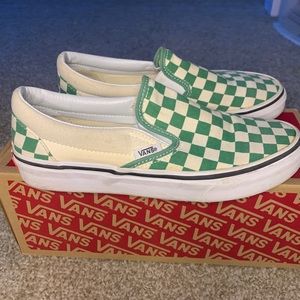Classic Slip- On Checkerboard Vans